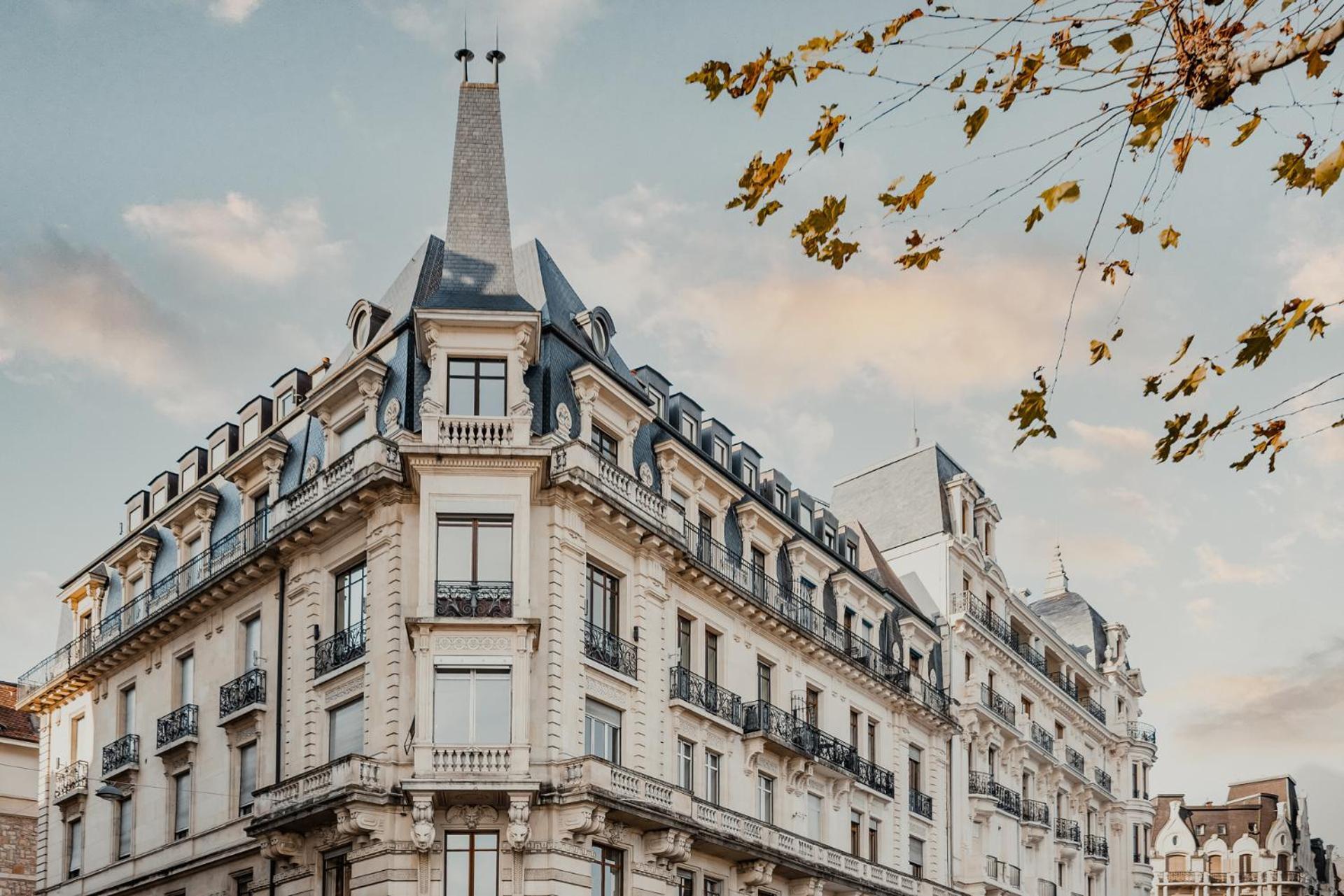 Ultima Quai Wilson * Geneva